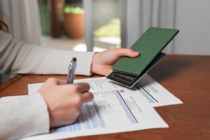 How to Choose the Right Green Card Lawyer for Your Case?