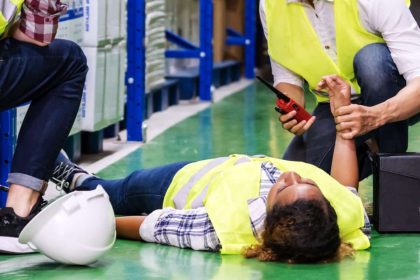 How First Aid Training Boosts Workplace Safety