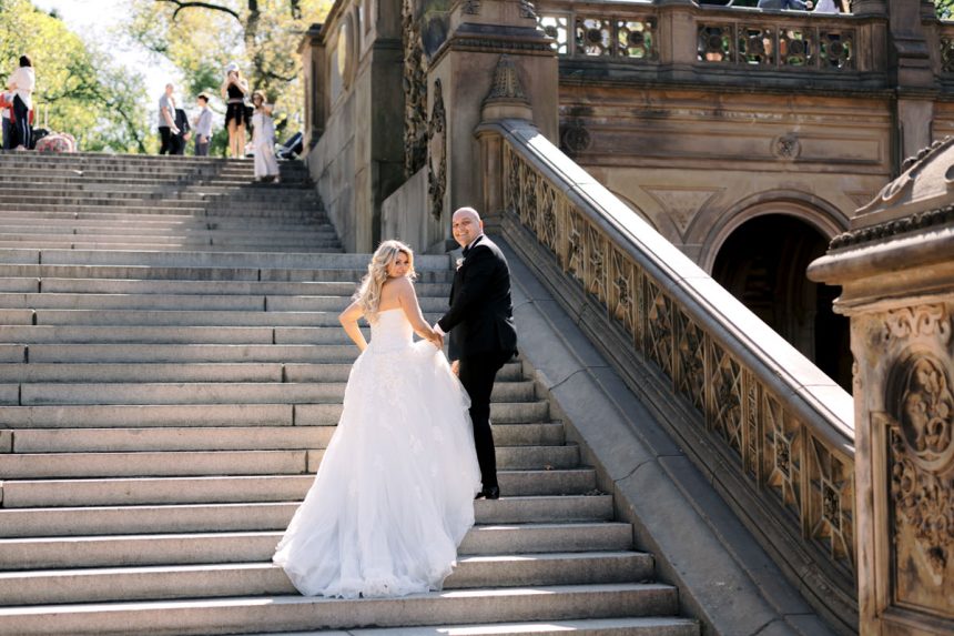 NYC Weddings: Iconic Photo Spots for Your Big Day