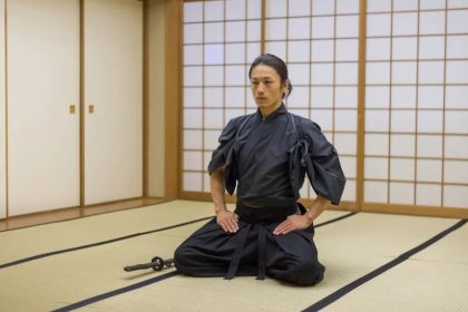 Tatami vs. Treadmill: Where the Japanese Lifestyle Beats (or Bows to) the West